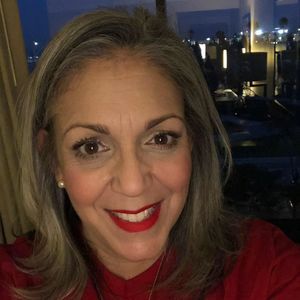 Meet your Posher, Denise